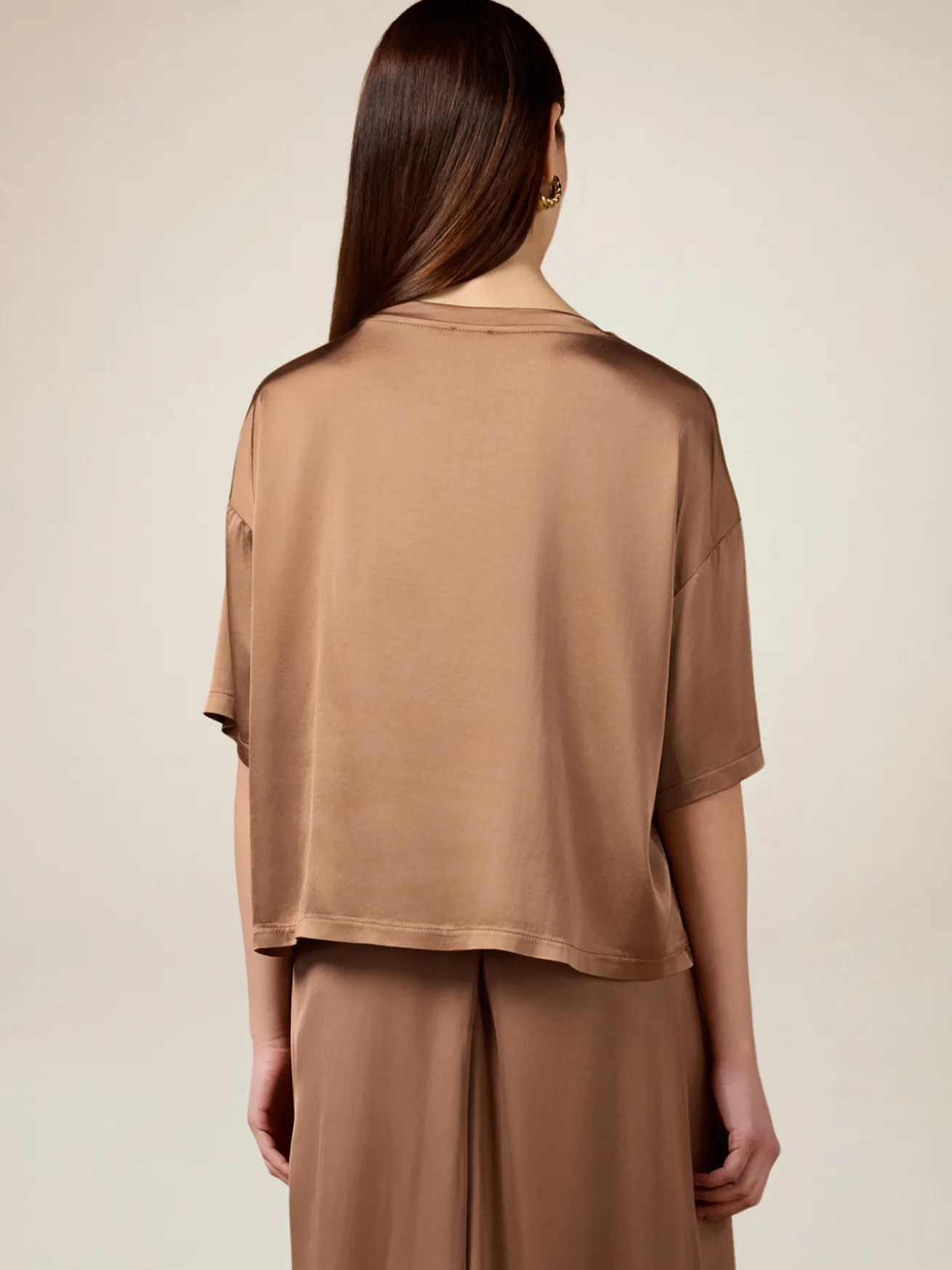 Blusa in raso con taschino