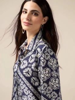 Camicia in raso fantasia