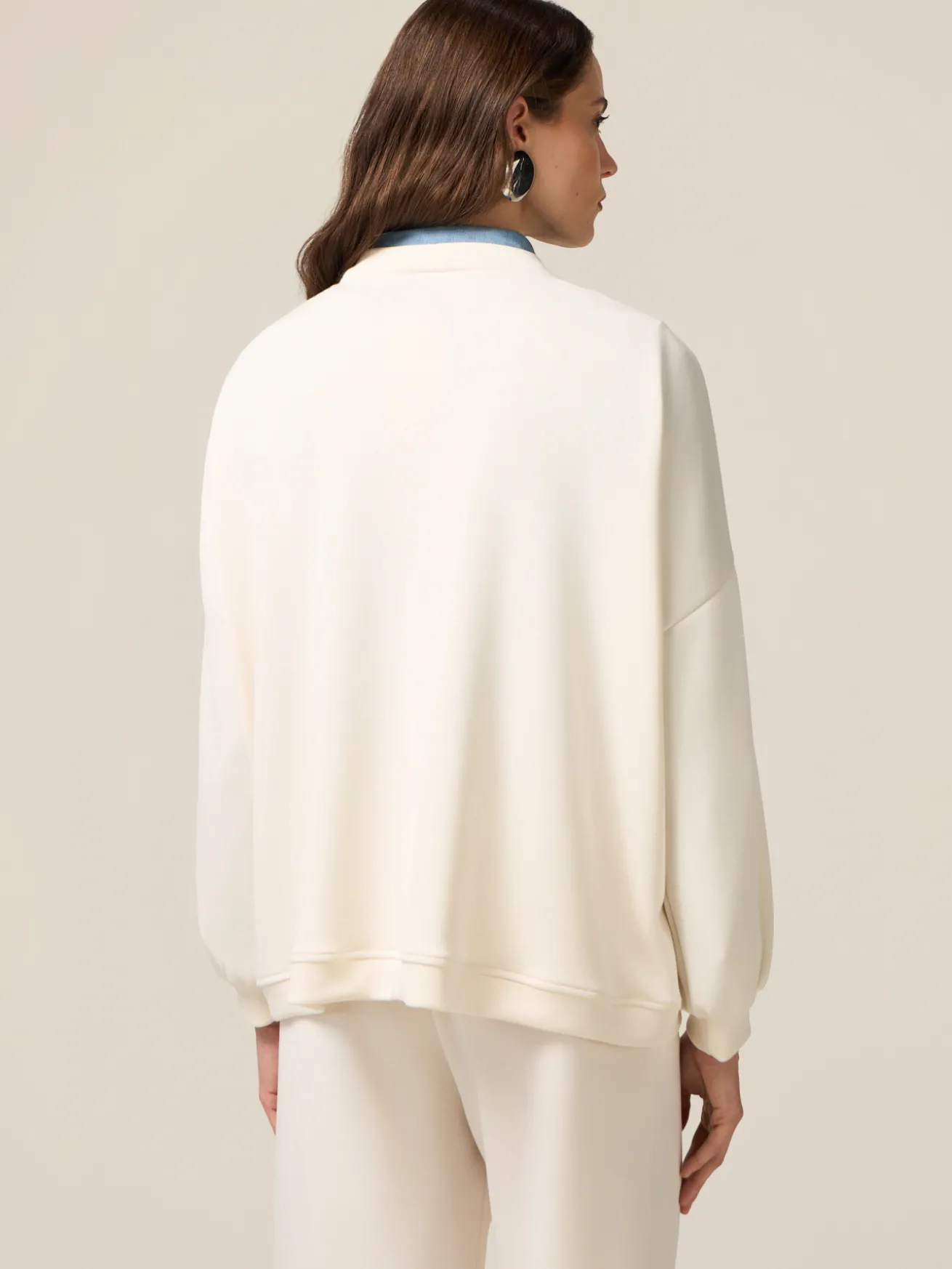 Felpa aperta soft touch con paillettes