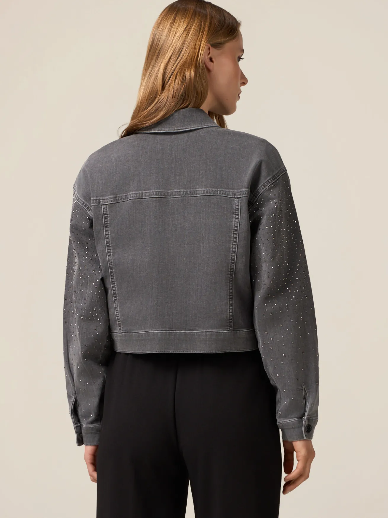 Giubbotto denim corto con strass applicati