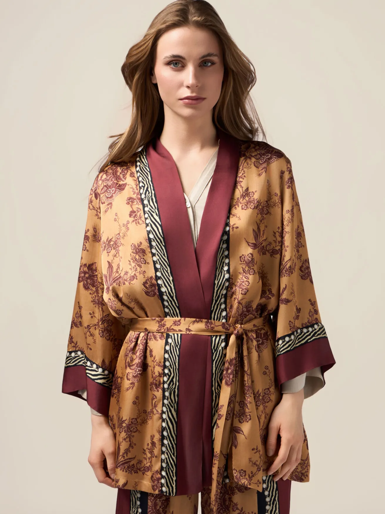Kimono in raso di viscosa