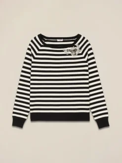 Maglia a righe con ricamo gioiello