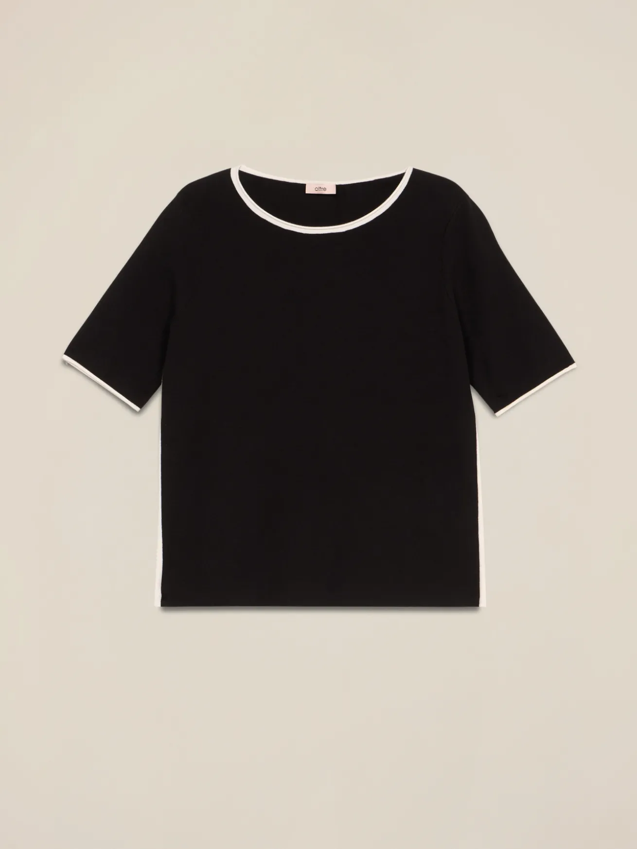 Maglia maniche corte con profili a contrasto
