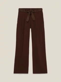 Pantaloni fluidi con cintura