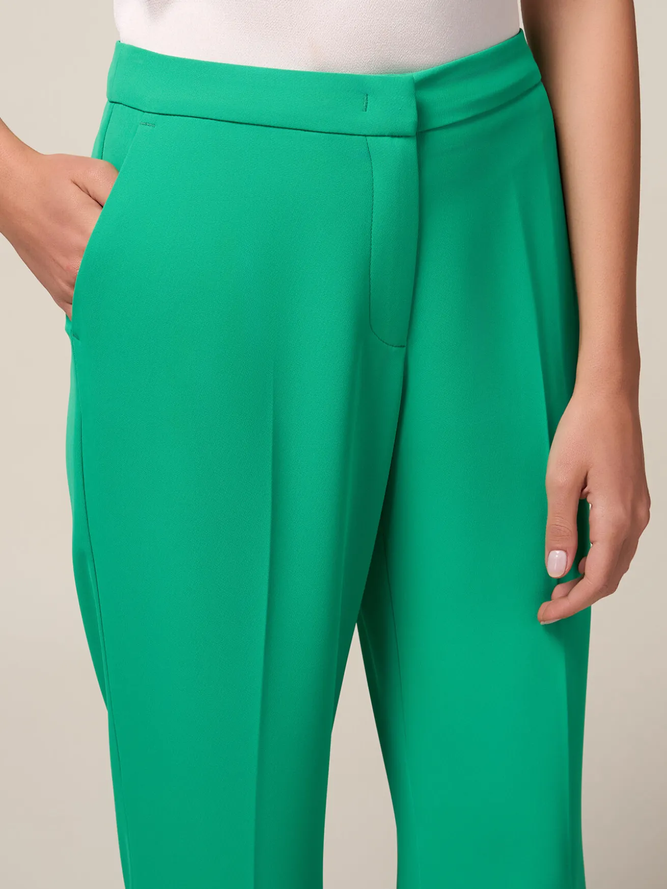 Pantaloni wide leg in tessuto fluido