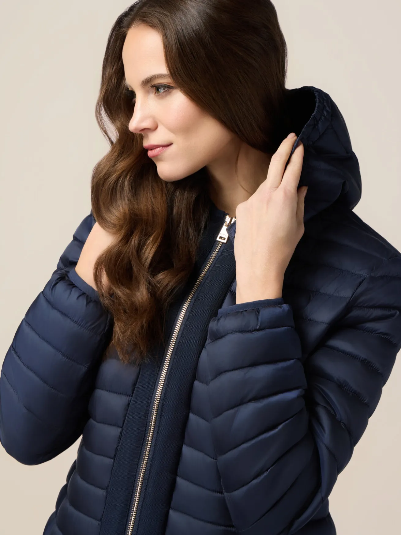 Piumino lightweight con cappuccio staccabile