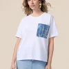T-shirt con tasca in denim e paillettes