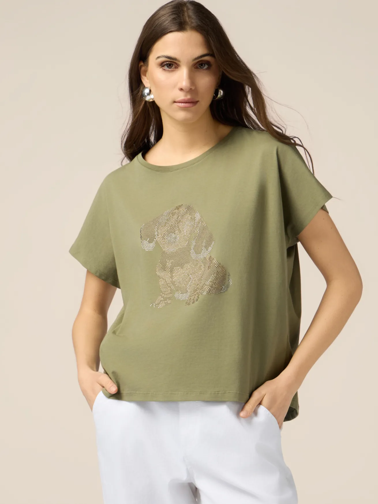 T-shirt in cotone con applicazioni