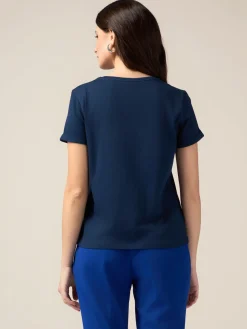 T-shirt in jersey con applicazione gioiello