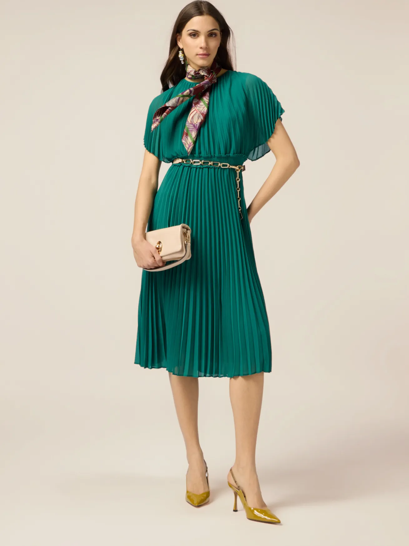 Vestito lungo in georgette plissé